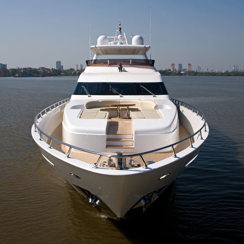 Luxury Yacht Mumbai